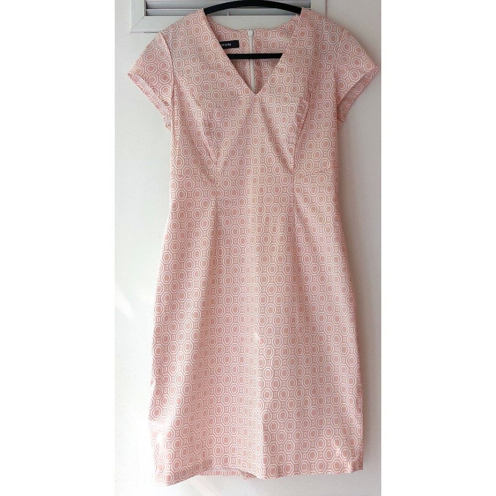 NWOT Stretch Cotton Sheath Dress Pink Geometric Print Pattern